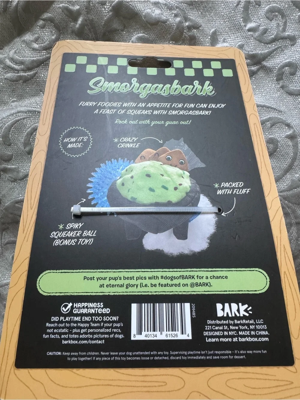 BARK PLusg Toy Smorgasbark Guacamole Bowl